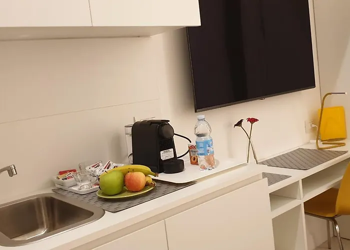 Alojamento de Acomodação e Pequeno-almoço Cosmopolitan-bari 3*