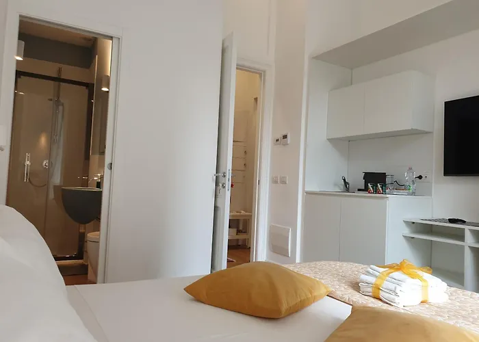 Cosmopolitan-bari Bari